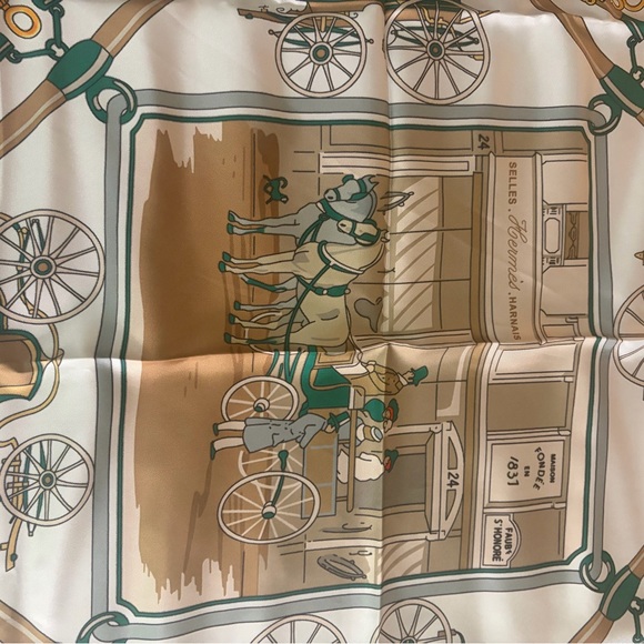 Hermès Silk Scarf - Picture 3 of 11